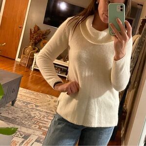 Vertical Design Wool Turtleneck NWT